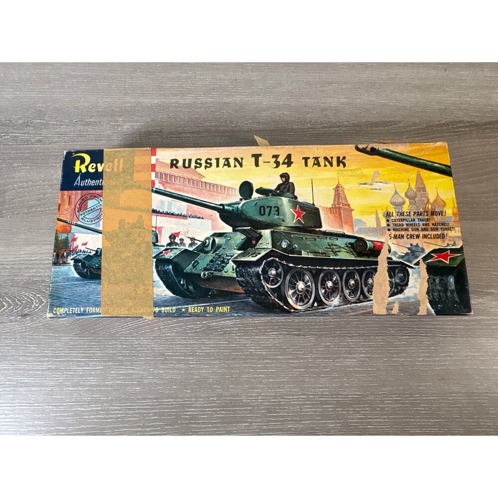 Vintage Revell Russian T-34 Tank Model Kit –‎ 1958 Authentic Kit